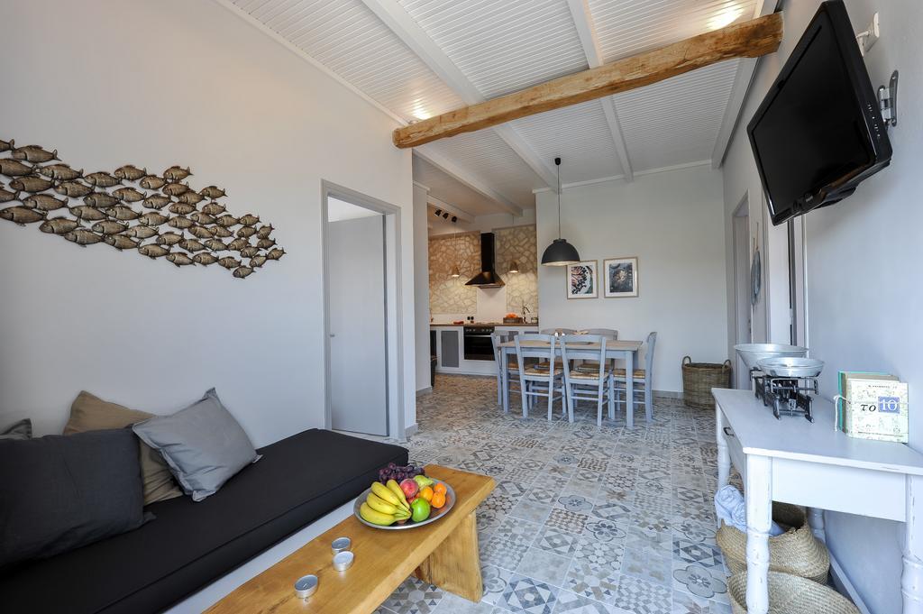 Alia Luxury Apartment Gaios Exterior foto