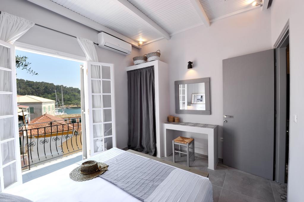 Alia Luxury Apartment Gaios Exterior foto