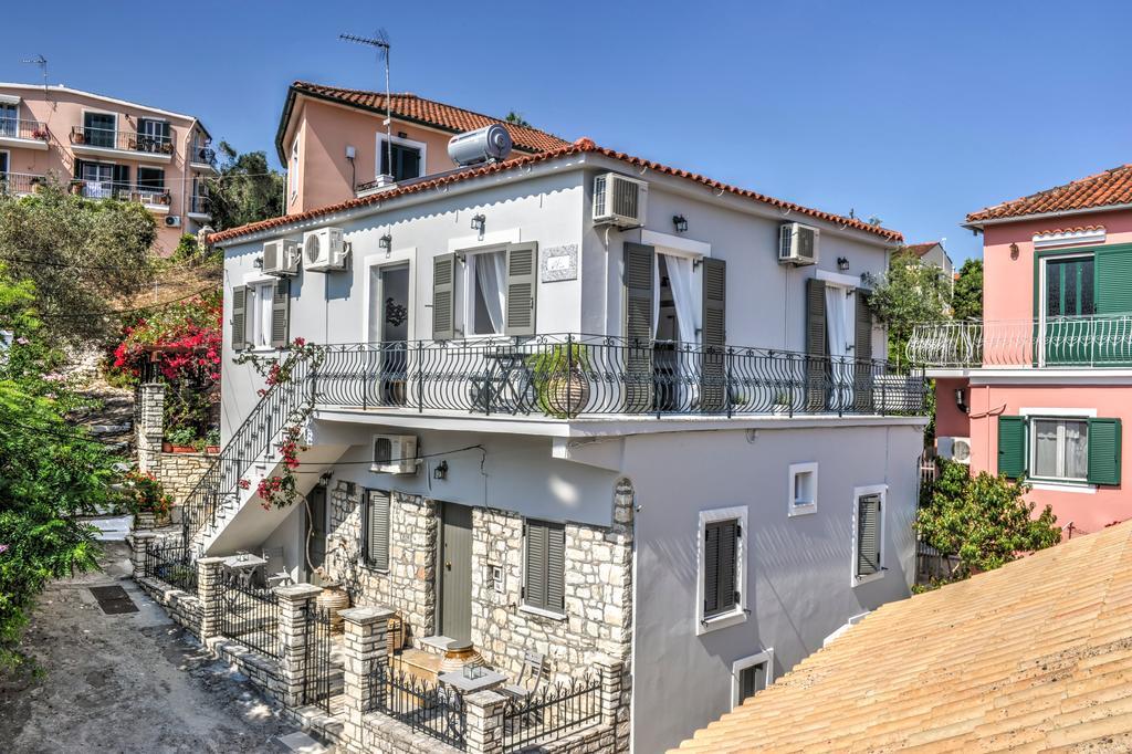 Alia Luxury Apartment Gaios Exterior foto